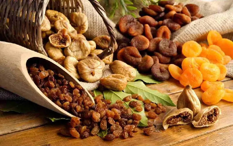 فواید میوه های خشک چاق کننده